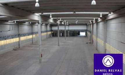 Galpão Comercial com 4308 m² A/C para Locação no Tamboré