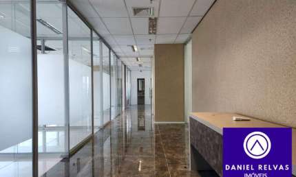 Conjunto Comercial Completo Para Alugar no West Towers, Alphaville