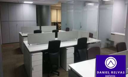 Conjunto Comercial Mobiliado à Locação  no Centro de Alphaville