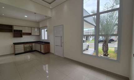 Linda casa para locação no Jardim dos Impérios - Villa Paraty- Com opção de Compra