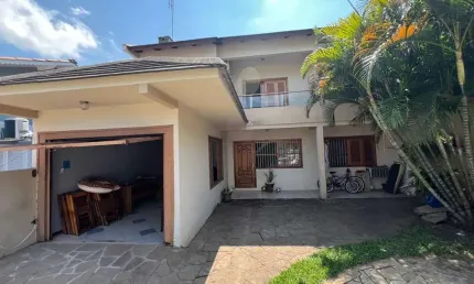 Casa para Venda em Canoas, São José, 3 dormitórios, 1 suíte, 2 banheiros, 3 vagas