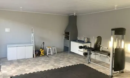 Casa para Venda em Canoas, São José, 2 dormitórios, 2 banheiros, 2 vagas