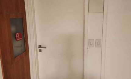 Sala comercial no osso com banheiro pronto e vaga de garagem