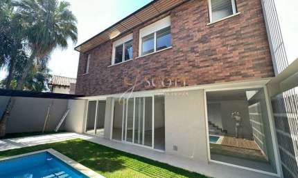 Pujante casa de 472 m²  no moderno bairro Jardim dos Estados!