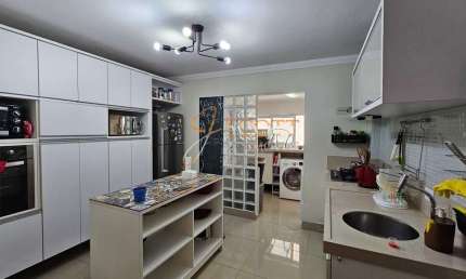 Belo apartamento a venda ou locação no Brooklin próximo ao metrô.