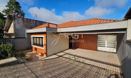 Excelente sobrado com 6  dormitórios sendo 4 suítes no Campo Grande a venda ou locação