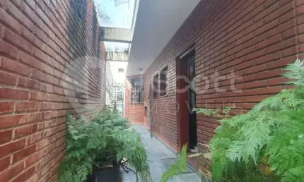 Casa com 3 quartos para alugar na Rua Conde de Ipanema, 37, Campo Belo, São Paulo