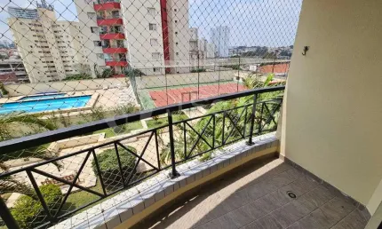 Belo apartamento para venda ou locação vila alexandria com depósito privativo na garagem.