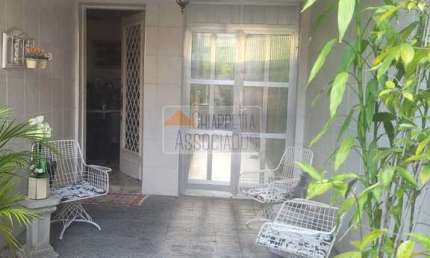 Casa com 3 quartos, Vila Mathias, Santos - R$ 900 mil, Cod: 511