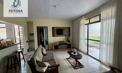 Casa com 6 dormitórios à venda, 270 m² por R$ 750.000,00 - Setor Coimbra - Goiânia/GO