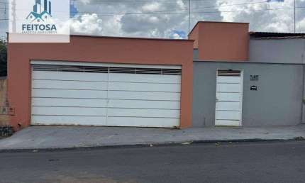 Casa com 3 quartos à venda na Rua F 2, 15, Conjunto Residencial Aruanã I, Goiânia