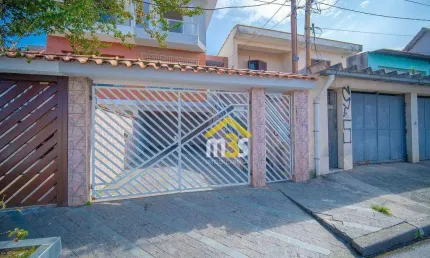 Casa com 4 quartos, 4 banheiros, 3 vagas à venda por 560.000,00 no Jd. Celeste