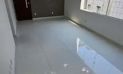 Apartamento com 3 quartos à venda na Rua Itamaraju, Patamares, Salvador, 83 m2 por R$ 242.000