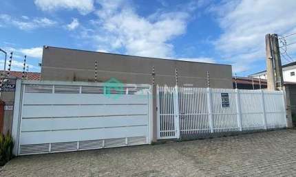 Casa com 3 quartos à venda no Centro, Paranaguá 