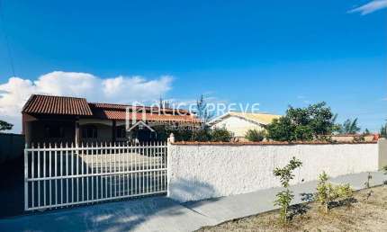 Casa com 3 quartos à venda na Rua Dos Botos, Centro, Laguna