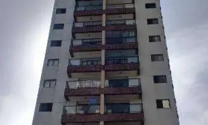 Apartamento com 3 dormitórios à venda, 82 m² por R$ 579.000,00 - Candeias - Jaboatão dos Guararapes/PE
