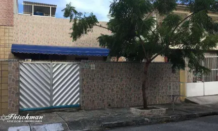Casa com 3 dormitórios para alugar, 92 m² por R$ 2.240,00/mês - Zumbi - Recife/PE