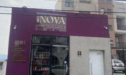 Casa com Ponto Comercial para Locação Centro , Pindamonhangaba S/P