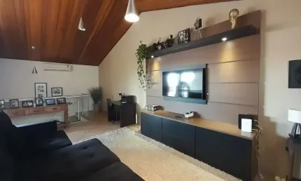 Casa com 3 quartos à venda na Rua Helgoland, 630, Cidade Jardim, Jacareí