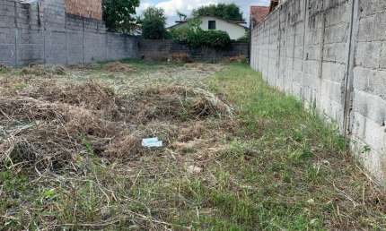 Terreno com ótima localização, bairro formado e antigo, próximo à diferenciados comércios.