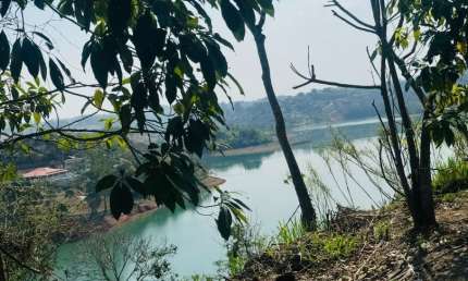 Terreno  Condomínio Recanto dos Pássaros. Com acesso a represa
