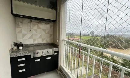 Excelente Apartamento com  fácil acesso à Dutra.  Vista para lagoa