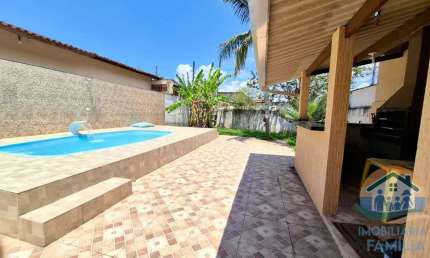 EXCELENTE IMÓVEL AMPLO COM PISCINA LOCALIZADO NO BAIRRO MORRO DO ALGODÃO!!