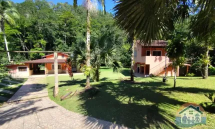 EXCELENTE OPORTUNIDADE DE CHÁCARA COM 6892 M² SITUADA NO BAIRRO ALTO DO GETUBA EM CARAGUATATUBA!