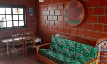 INCRÍVEL OPORTUNIDADE DE SOBRADO EM CONDOMÍNIO PRÓXIMO AO MAR NO BAIRRO MARTIM DE SÁ EM CARAGUATATUBA!