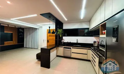 INCRÍVEL OPORTUNIDADE DE SOBRADO EM CONDOMÍNIO LOCALIZADO NO BAIRRO CIDADE JARDIM EM CARAGUATATUBA!