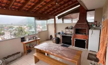 EXCELENTE OPORTUNIDADE DE APARTAMENTO DUPLEX LOCALIZADO NO BAIRRO MASSAGUAÇU EM CARAGUATATUBA!
