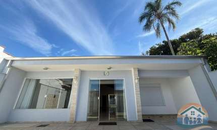 INCRÍVEL OPORTUNIDADE CASA TÉRREA PARA LOCAÇÃO LOCALIZADA À 80 METROS DA PRAIA SÃO FRANCISCO EM SÃO SEBASTIÃO!