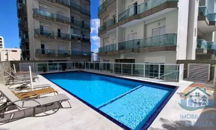 EXCELENTE APARTAMENTO LOCALIZADO PRÓXIMO Á PRAIA NO CENTRO DE CARAGUTATUBA!
