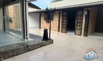 Incrível oportunidade de imóvel localizado no bairro martim de sá em caraguatatuba!
