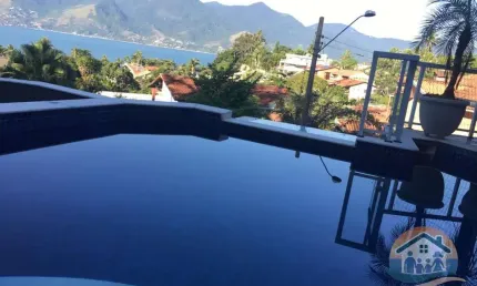 EXCELENTE OPORTUNIDADE SOBRADO PARA LOCAÇÃO LOCALIZADO NA PRAIA DESERTA NA CIDADE DE SÃO SEBASTIÃO!