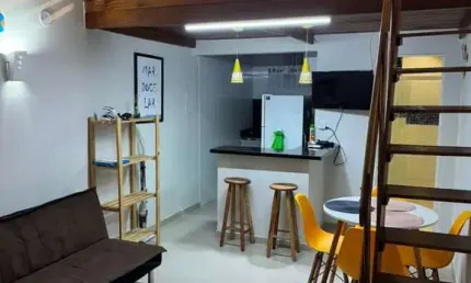 Incrível loft em condomínio com lazer localizado próximo á praia no bairro jardim porto novo em caraguatatuba!