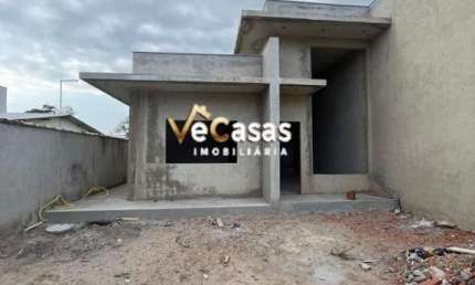 Casa Linear Jardim Marilea  4 quartos com amplo quintal