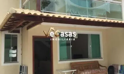 Duplex com 3 quartos com suíte com hidromagem no Costa Azul