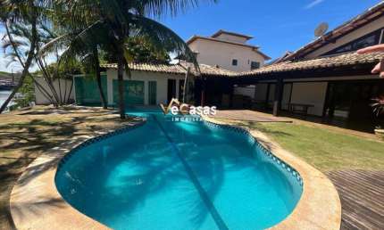 Mansão Paraíso Beira Rio com Vista pra Montanha, Piscina e Sauna Integrada, Pier para Atracar sua Lancha
