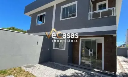 Duplex 2 e 3 Quartos Condominio Frente/ Meio/ fundos com quintal