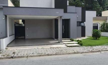 Casa em Condomínio para Locação em Tremembé, Loteamento Residencial Morada do Visconde, 3 dormitórios, 1 suíte, 2 banheiros, 2 vagas