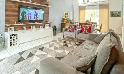 Casa em Condomínio para Venda em Taubaté, Jardim Hípica Pinheiro, 3 dormitórios, 1 suíte, 4 banheiros, 2 vagas