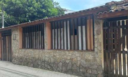 Casa para Venda em Ubatuba, Perequê Açu, 5 dormitórios, 1 suíte, 3 banheiros, 3 vagas