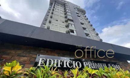 Cobertura de luxo à venda no bairro América, Joinville-SC: 3 quartos, 3 suítes, 2 salas, 4 banheiros, 3 vagas, 254,20 m²!