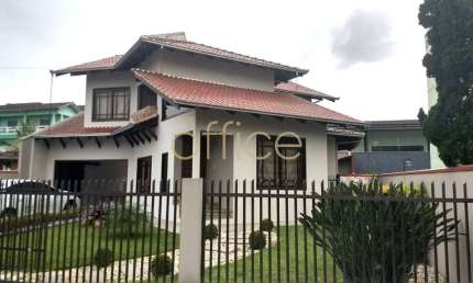 Casa com 3 quartos à venda no Iririú, Joinville 