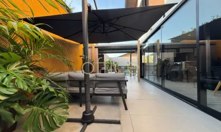 Casa com 6 quartos à venda no América, Joinville 