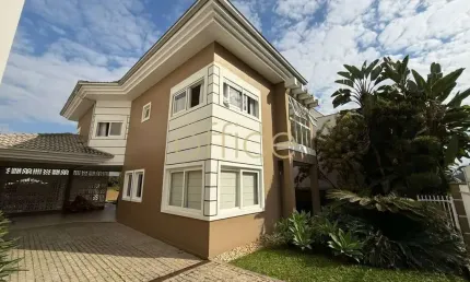 Luxo e conforto em condomínio fechado na Glória: 4 quartos, 2 suítes, 3 salas, 3 banheiros, 4 vagas de garagem, 267m².