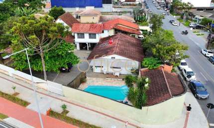 Casa com 7 quartos à venda no Anita Garibaldi, Joinville  por R$ 2.950.000