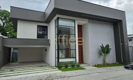 Imperdível oportunidade! Casa à venda no bairro América, Joinville-SC: 3 quartos, 3 suítes, 3 salas, 4 banheiros, 2 vagas, 319,09m².
