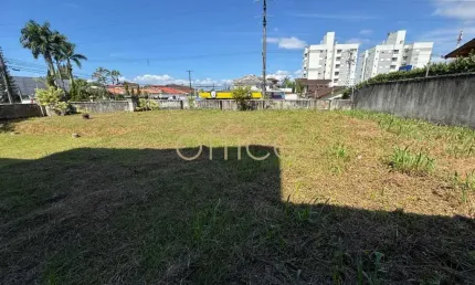 Terreno à venda no Boa Vista, Joinville  por R$ 750.000